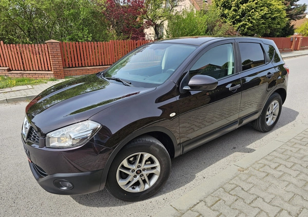 Nissan Qashqai cena 35400 przebieg: 144000, rok produkcji 2012 z Stronie Śląskie małe 631